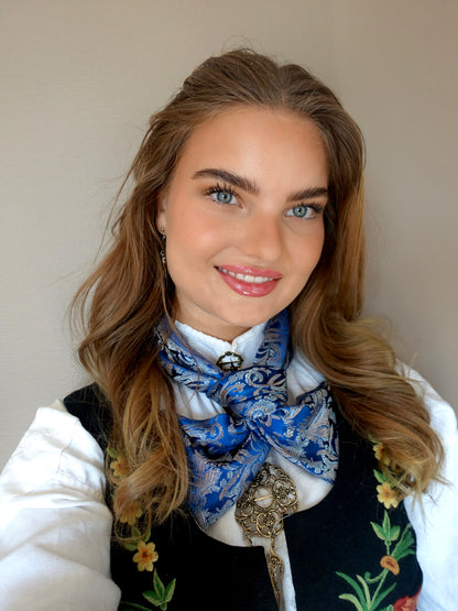 MAI SKJERF #9